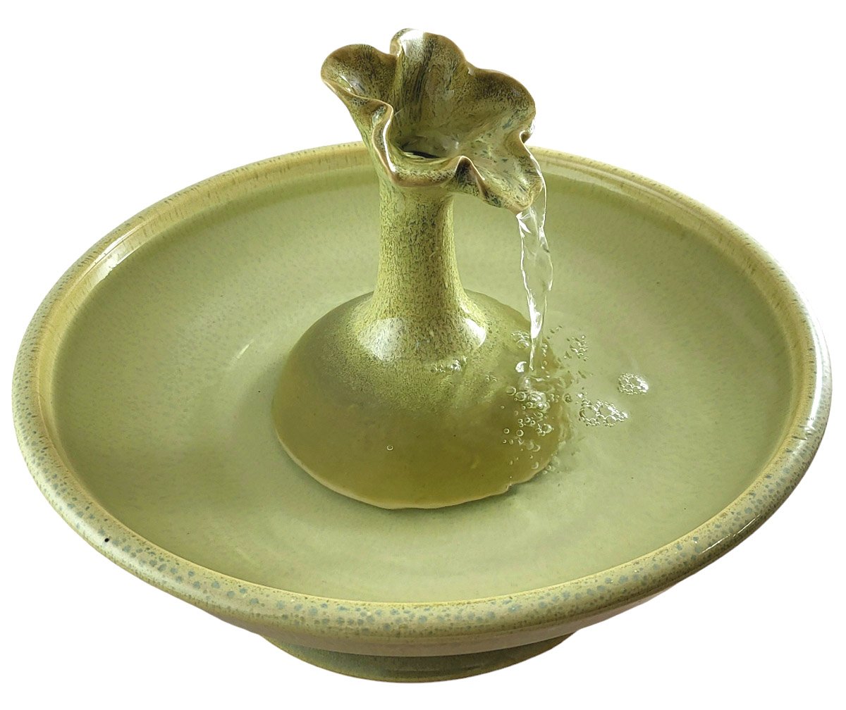 Petunia Cat Fountain (10 Cup)