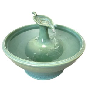 Caribbean Leaf Enhanced Style Cat Water Fountain  (10 Cup)
