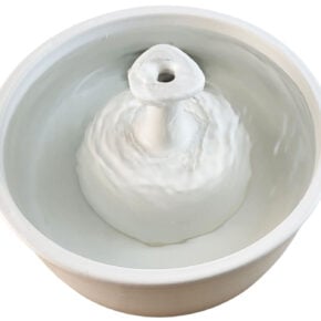 Cream Retrotable Original Style Cat Fountain  (9 Cup)