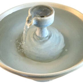 Pearl Piazza Enhanced Style Cat Drinking Fountain (13 Cup)