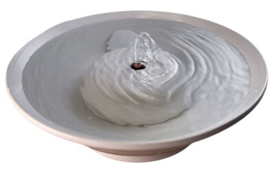 Cream Original Style  Cat Water Fountain (9 Cup)
