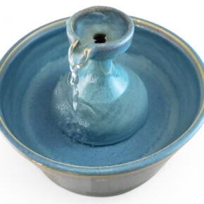 Bermuda Piazza Enhanced Style Cat Drinking Fountain (10 Cup)