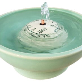Garden Vine Enhanced Style Cat Drinking Fountain (11 Cup)