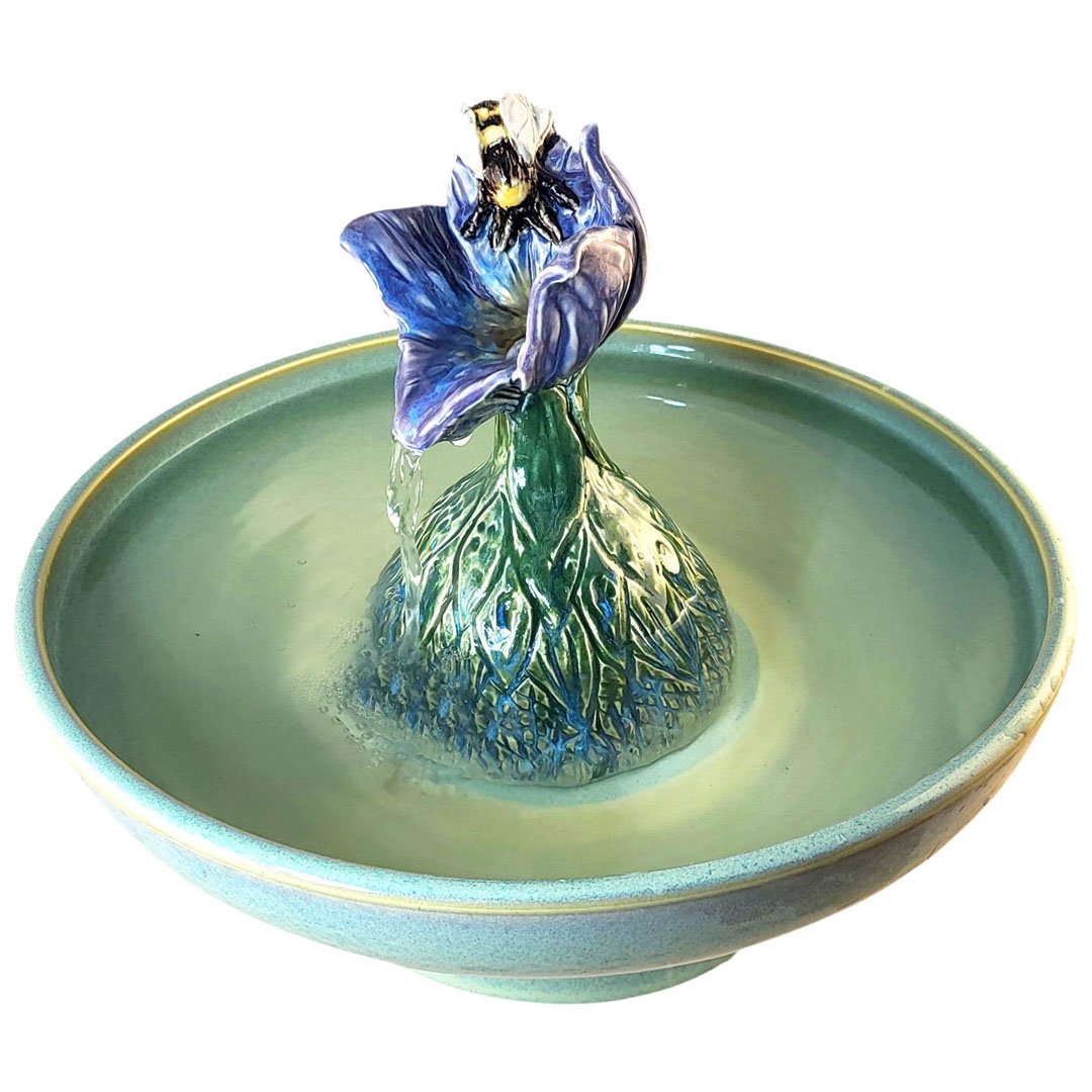 Bumble Bee Enhanced Style Cat Drinking Fountain (12 Cup)