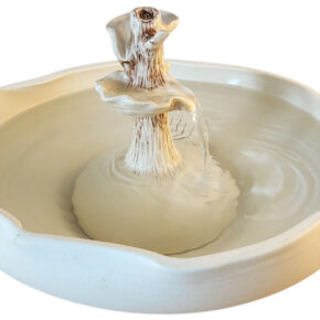 Winter Brackentree Original Style Cat Drinking Fountain (12 cup)