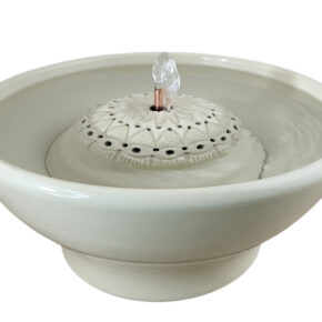Venetian Lace Enhanced Style  Cat Water Fountain (10 Cup)