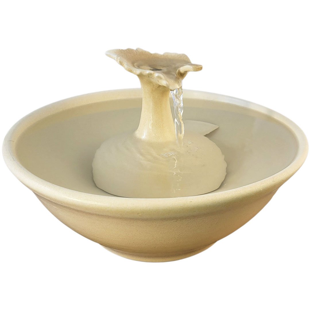 Turning Leaf Original Style Cat Drinking Fountain (11 Cup)