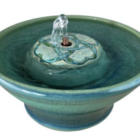 Celtic Clover Enhanced Style  Cat Drinking Fountain (7 Cup)