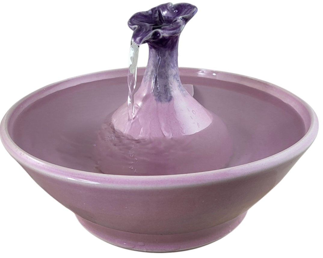 Petunia Original Style Cat Drinking Fountain (9 Cup)