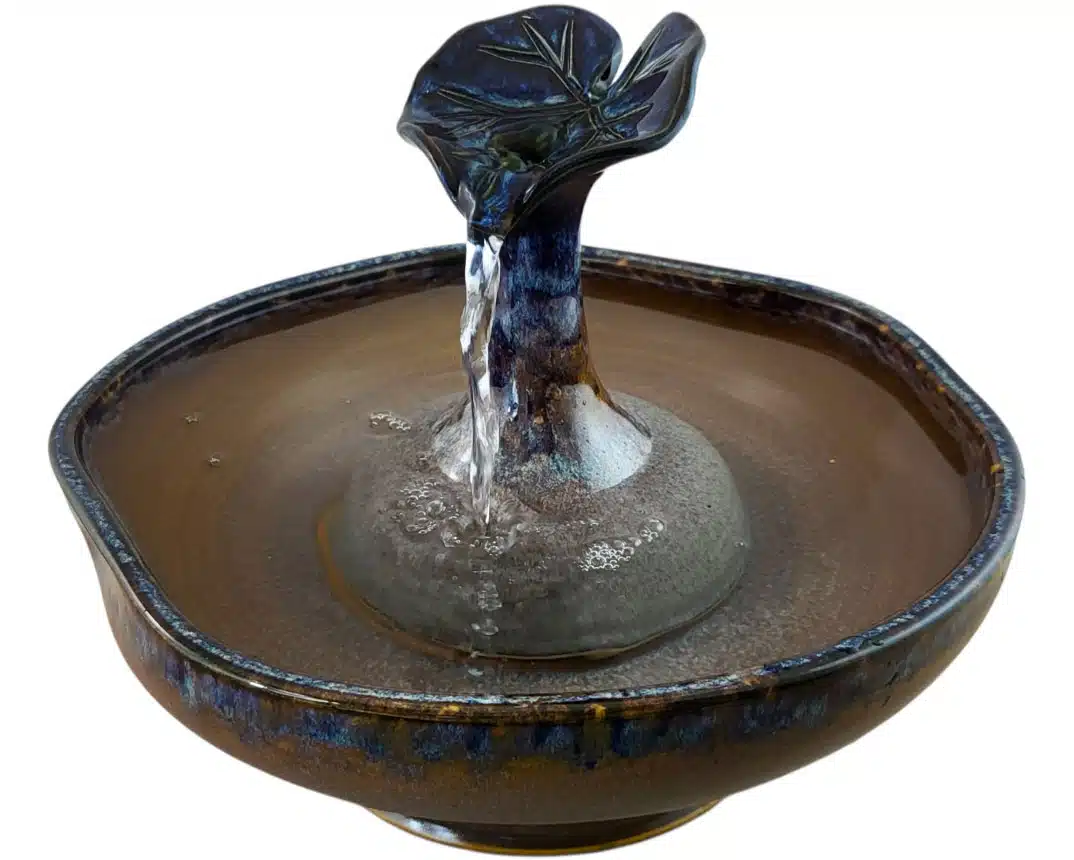 Waterlily Leaf Enhanced Style Cat Fountain (10 Cup)