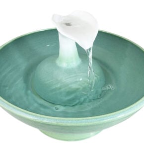 Calla Lily Enhanced Style Cat Drinking Fountain  (13 Cup)