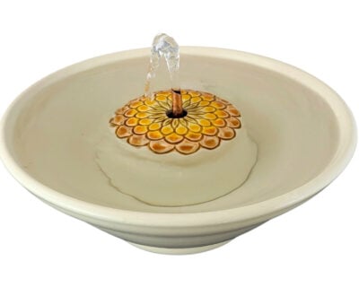 Zinnia Original Style  Cat Drinking Fountain (8 Cup)